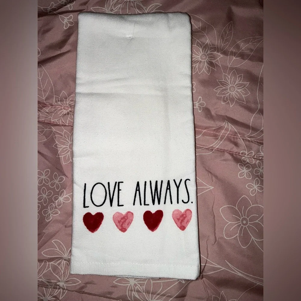Rae Dunn LOVE ALWAYS Dish / Hand towels